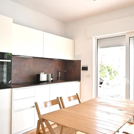 Apartamento N324 - Numana, Luminoso Bilocale Con Piscina Privata E Giardino Numana