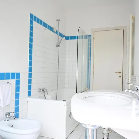 N324 - Numana, Luminoso Bilocale Con Piscina Privata E Giardino