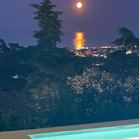 N324 - Numana, Luminoso Bilocale Con Piscina Privata E Giardino Apartamento *